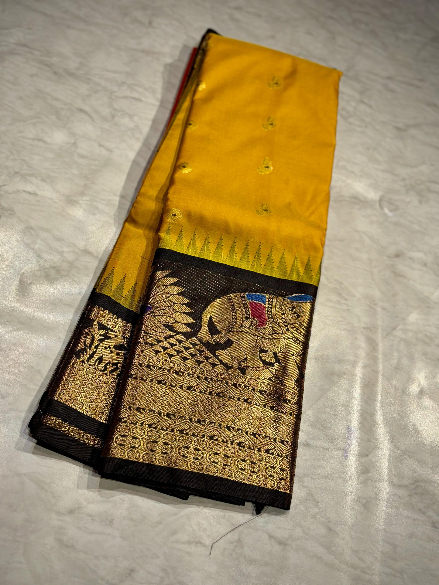 Gadwal Kanchi Pattu Saree