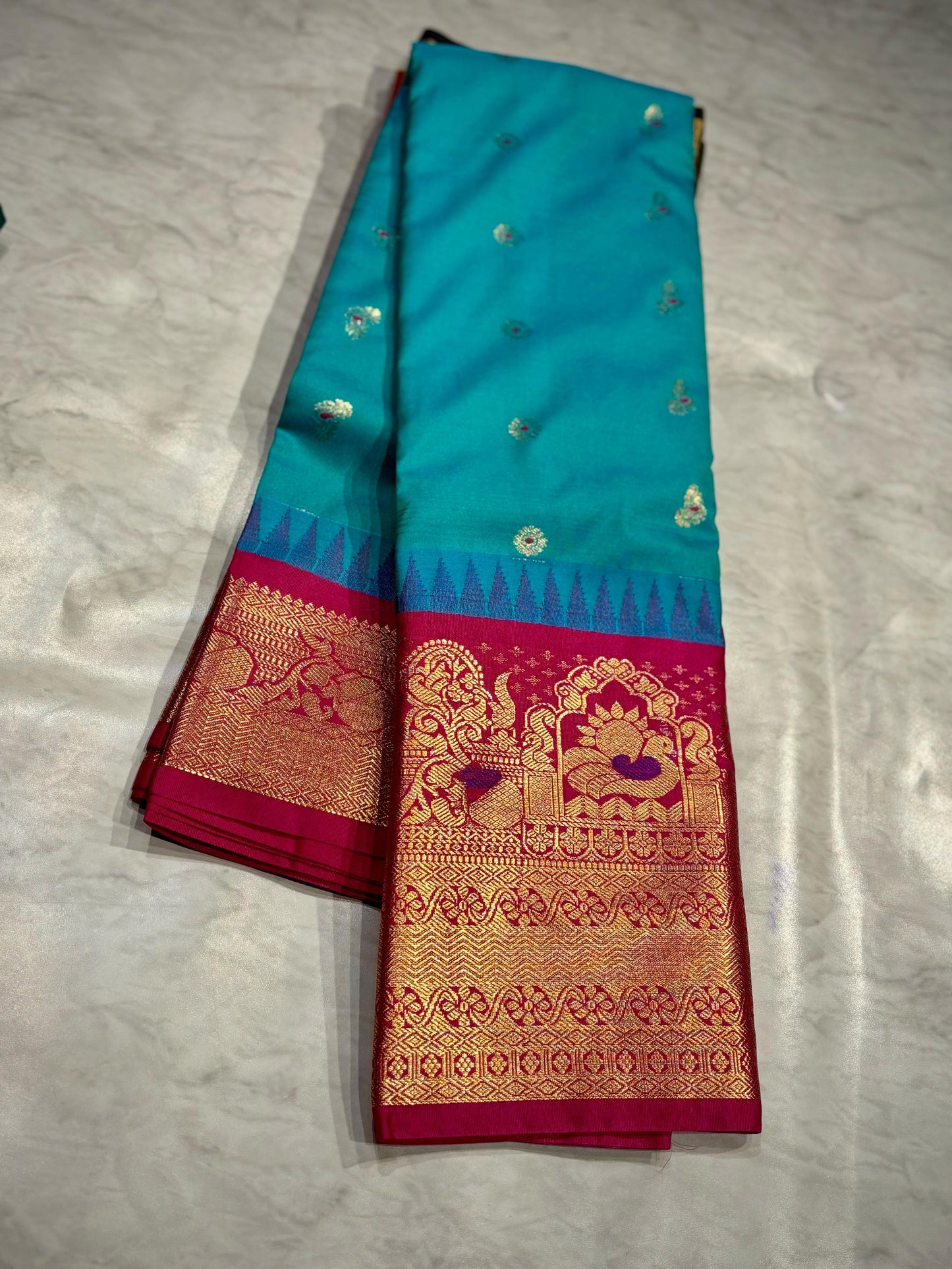 Gadwal Kanchi Pattu Saree