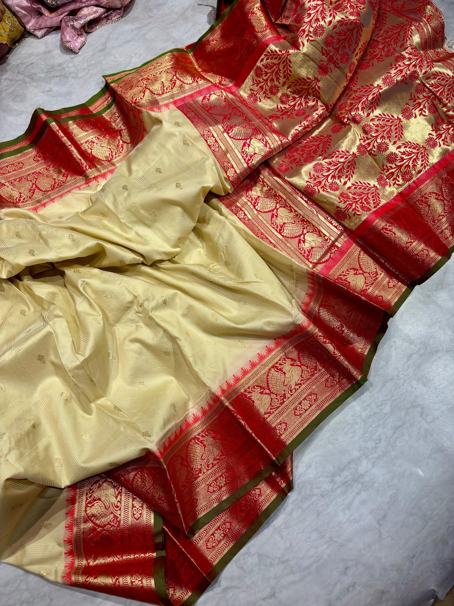 Kanjivaram Pattu Saree