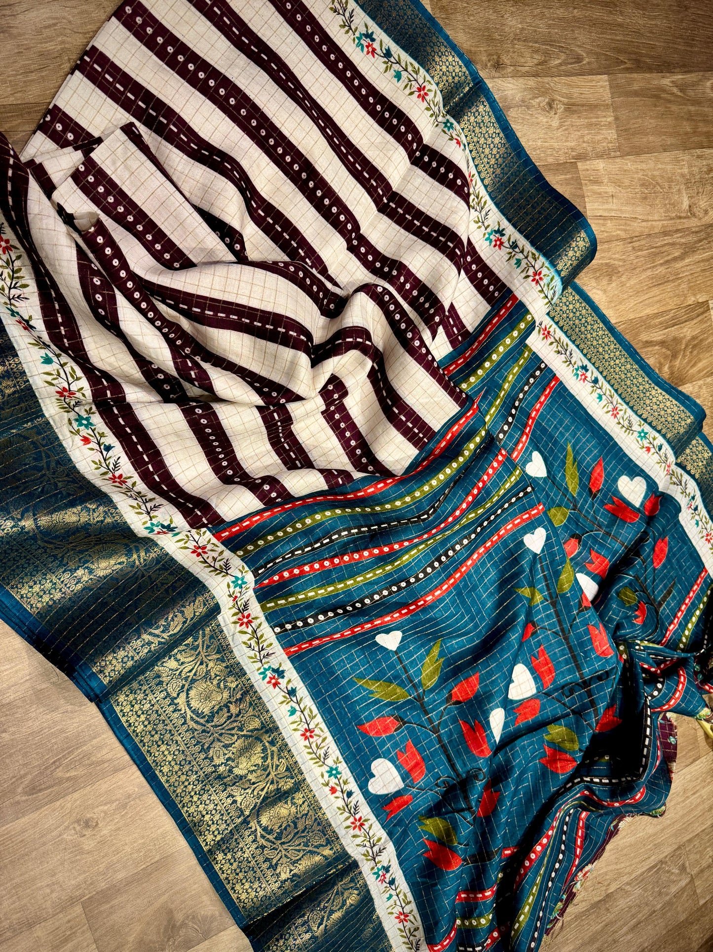 Pettubadi Sarees For Gifting