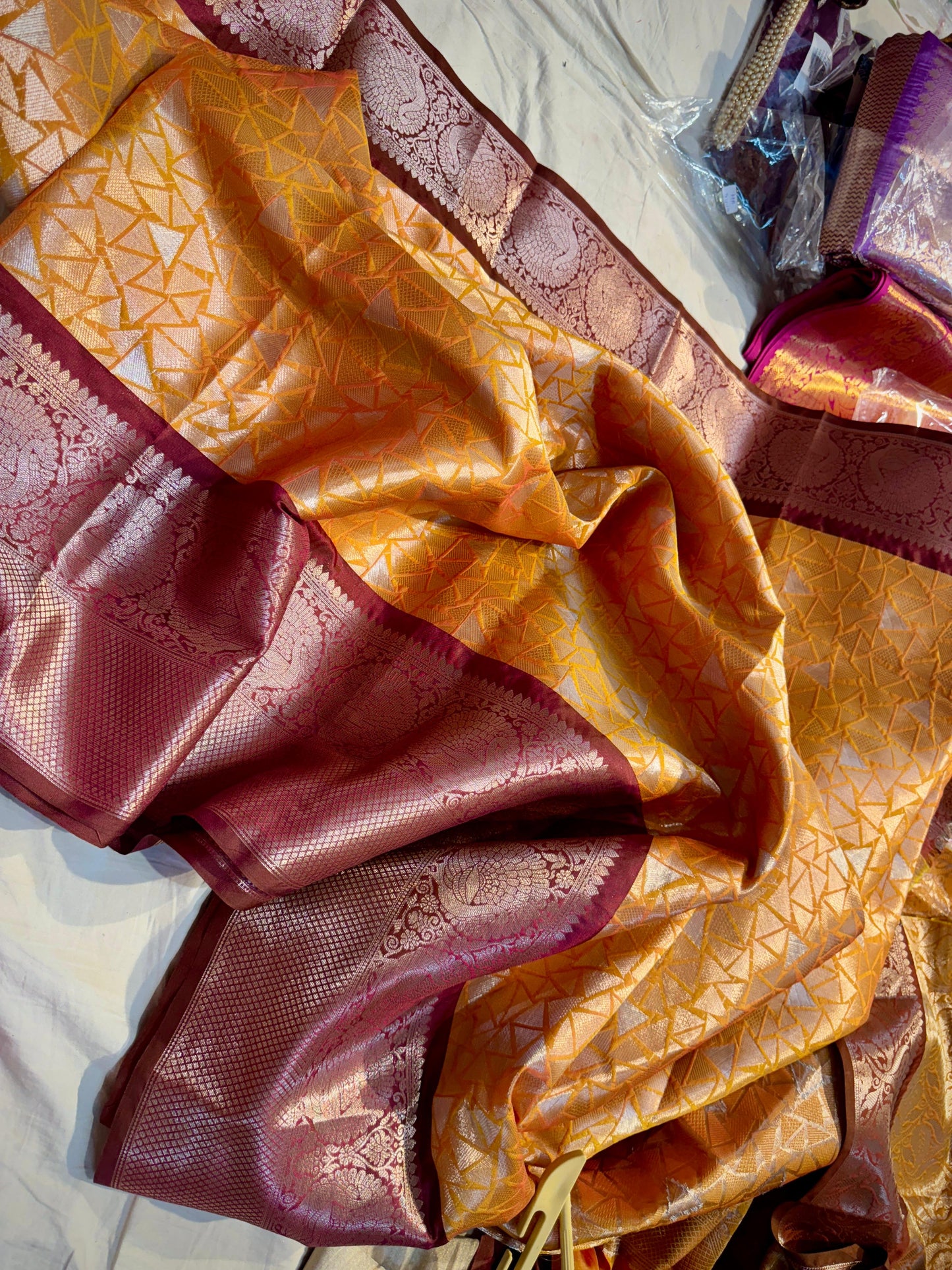 Pettubadi Sarees For Gifting