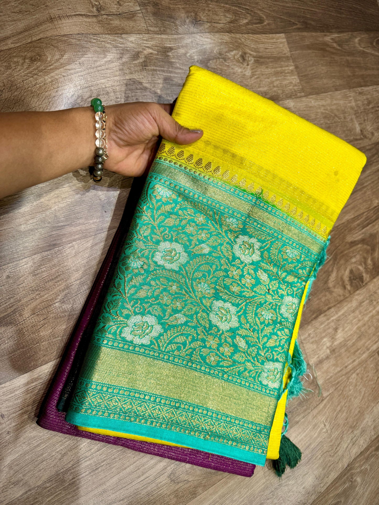 Pettubadi Sarees For Gifting