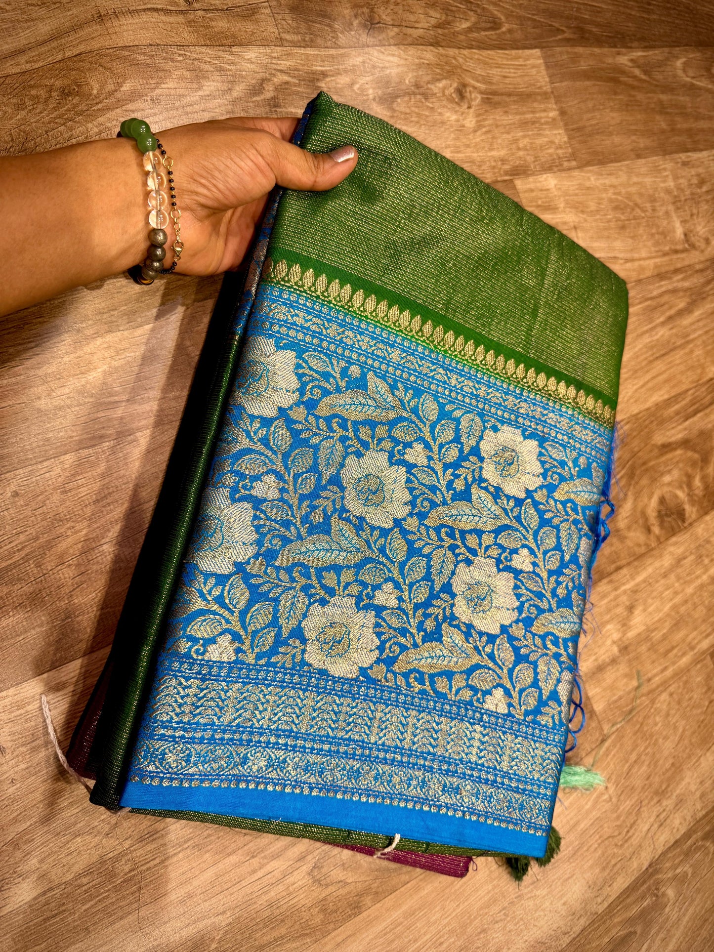 Pettubadi Sarees For Gifting