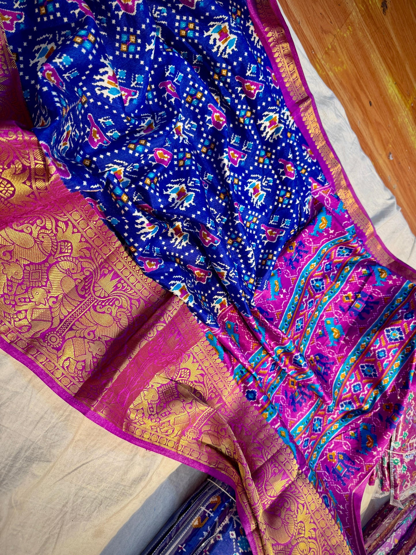 Pochampally Ikkath Soft Silk Saree