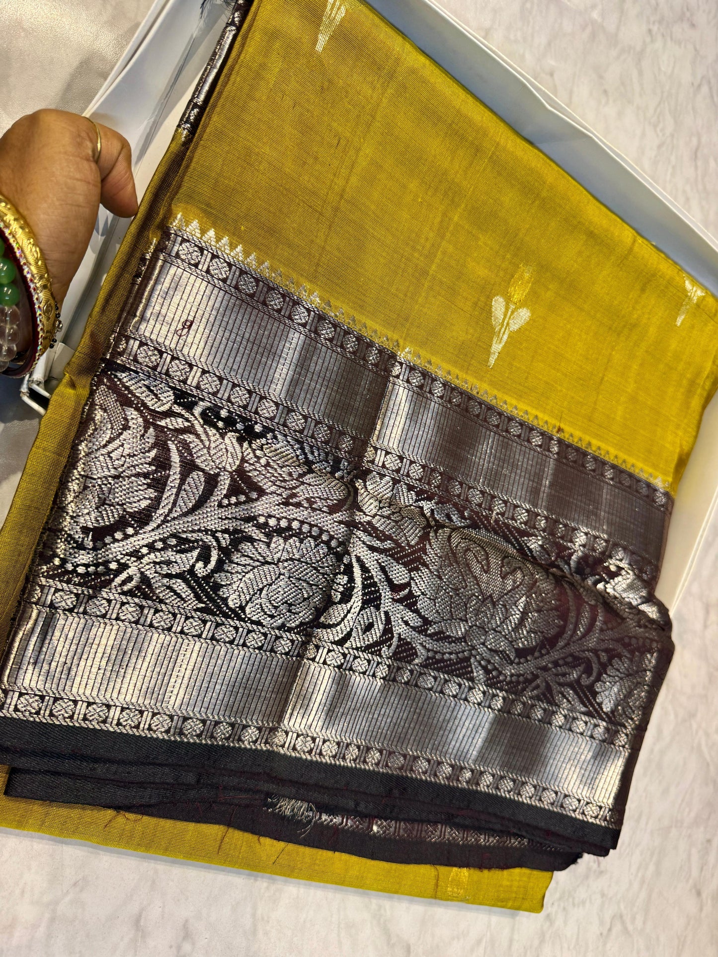 Samudrika Pattu Saree