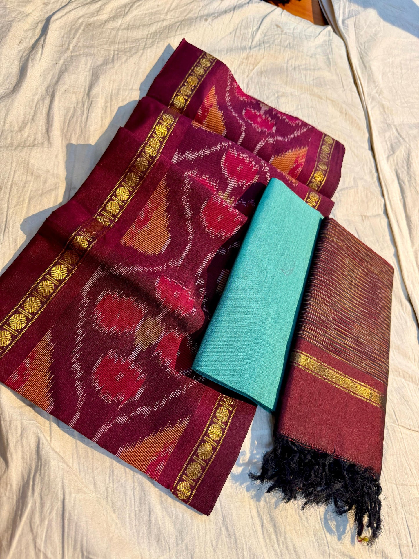 Semi Ikkath Pochampally Dress Materials