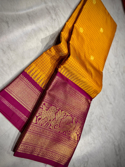 Kanchi Gadwal Pattu Saree