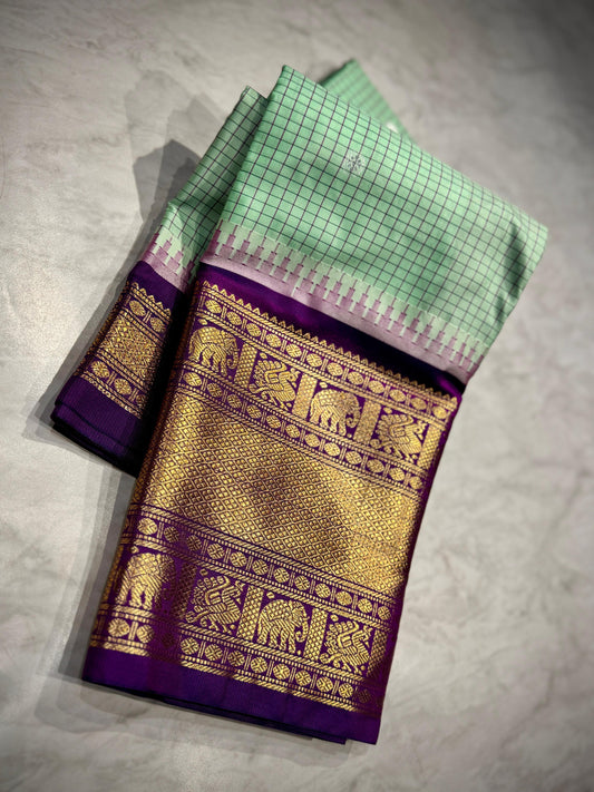 Kanchi Gadwal Pattu Saree