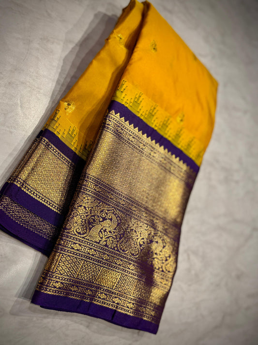 Kanchi Gadwal Pattu Saree