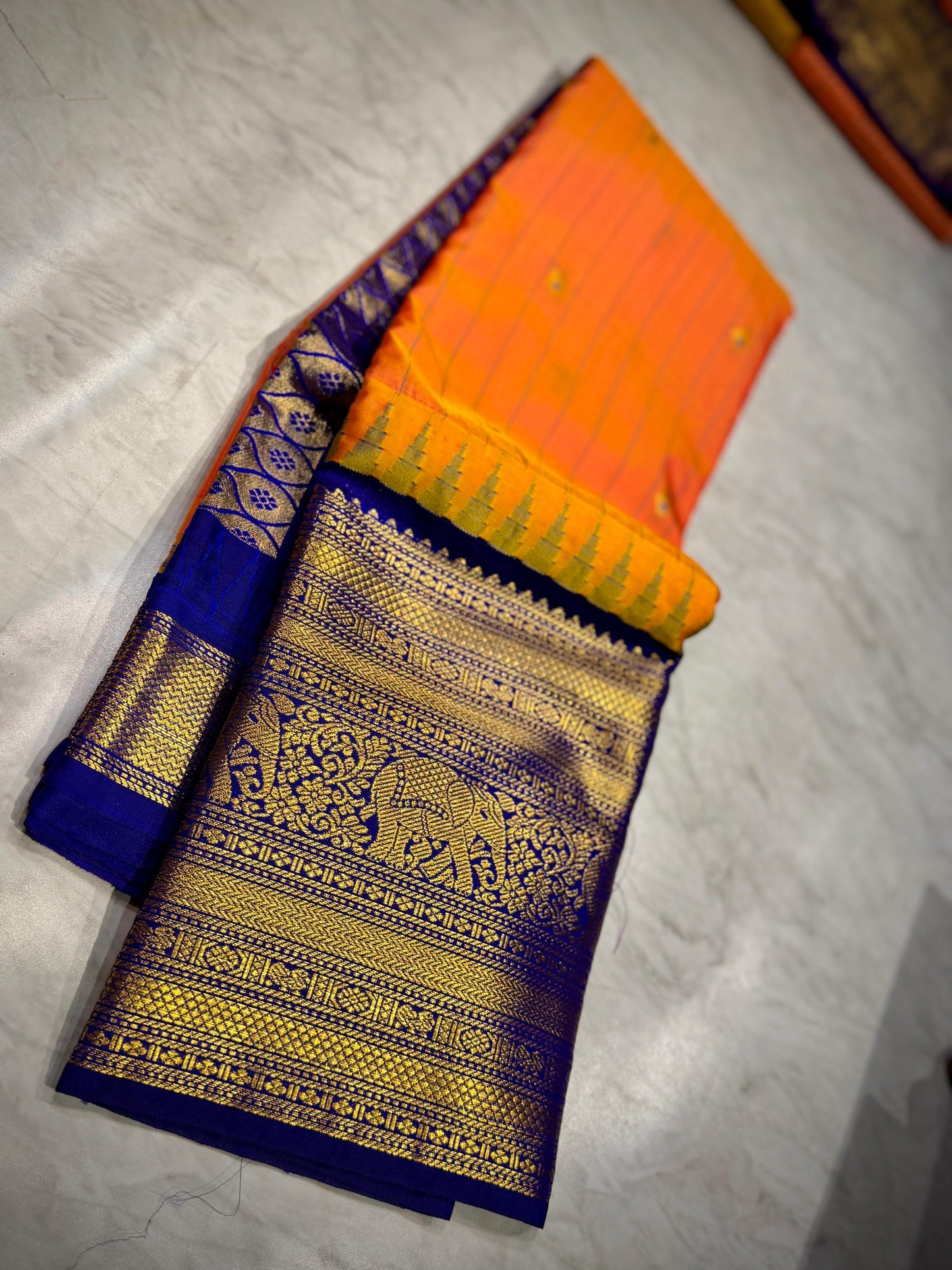 Kanchi Gadwal Pattu Saree