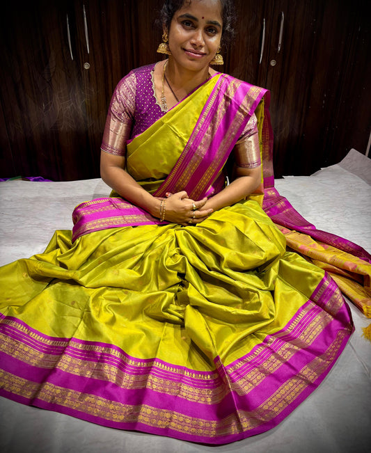 Kanchi Gadwal Pattu Saree