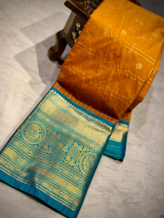 Kanchi Gadwal Pattu Saree