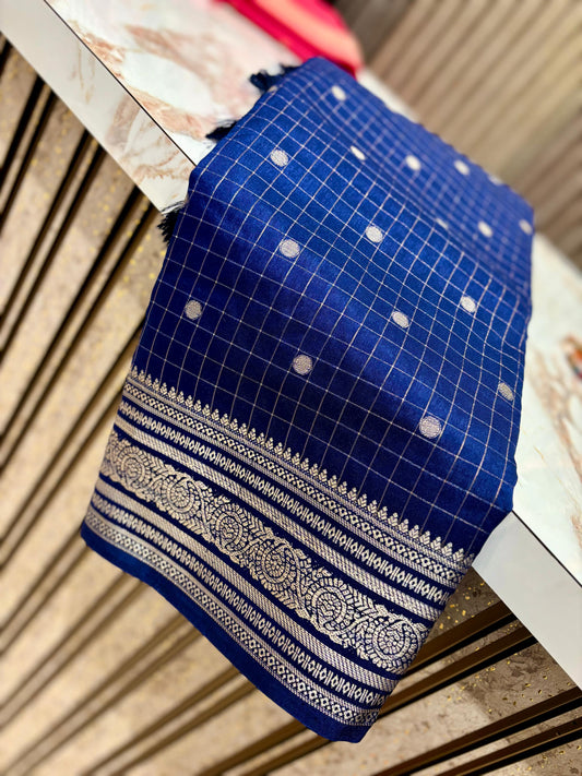 Kanchi Gadwal Pattu Saree