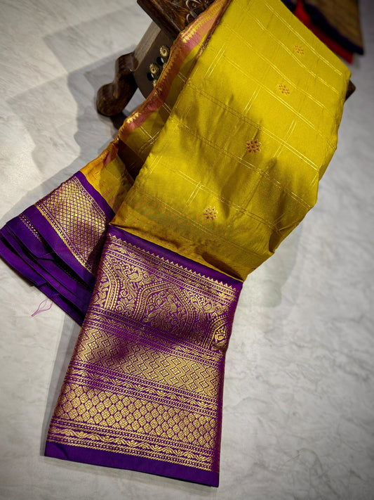 Kanchi Gadwal Pattu Saree