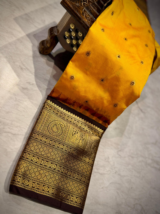 Kanchi Gadwal Pattu Saree