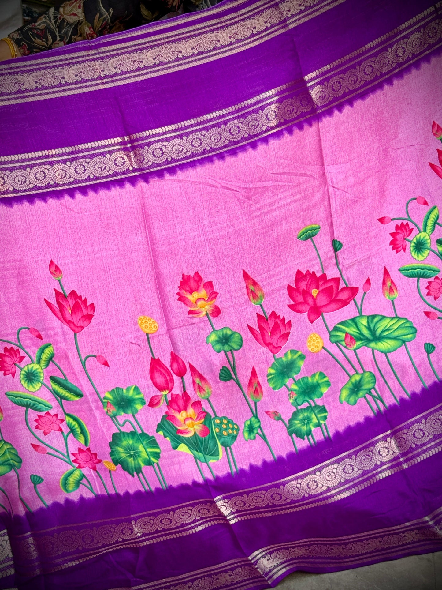 Kanchi Gadwal Pattu Saree