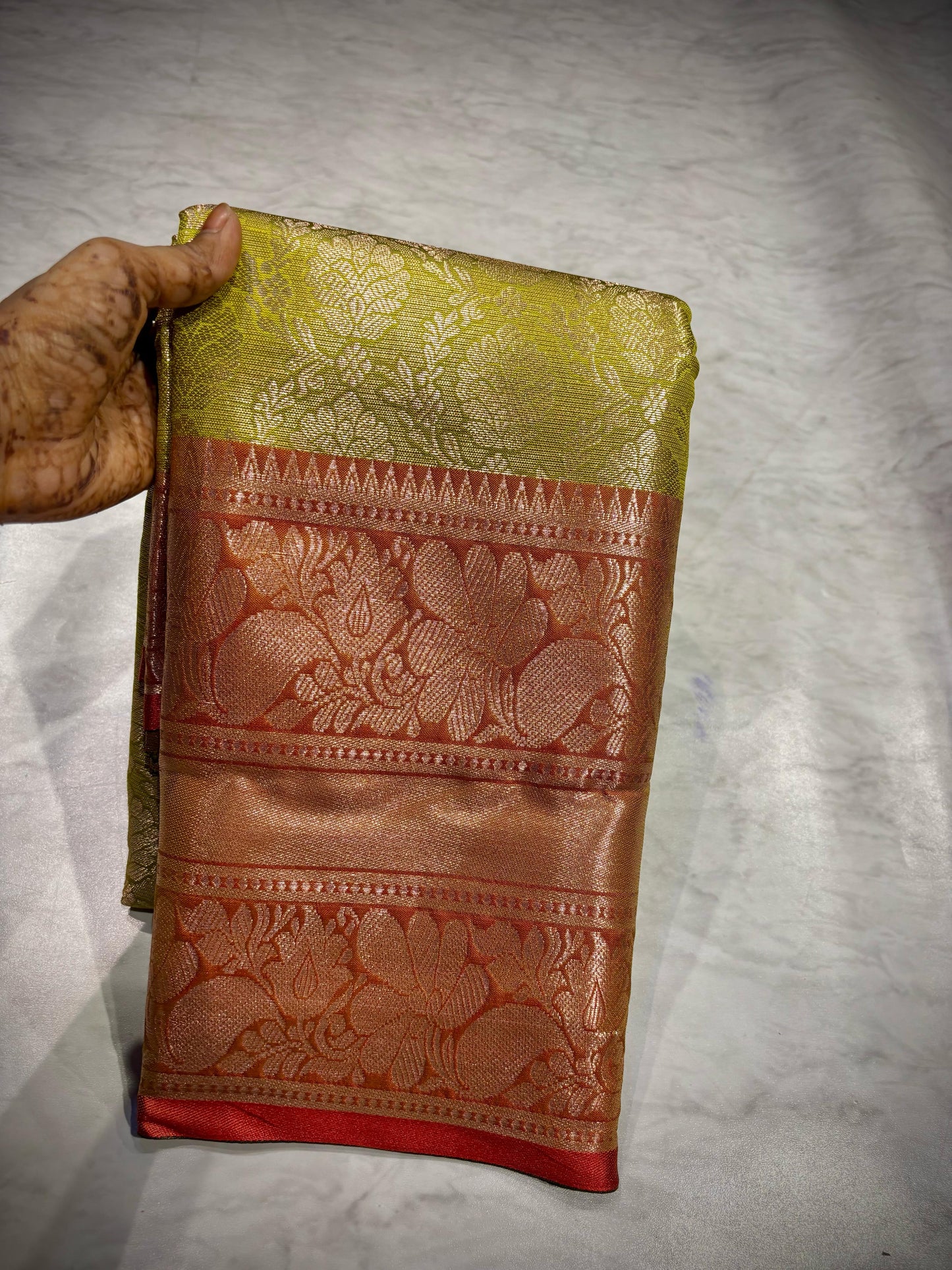 Kanchi Pattu Saree