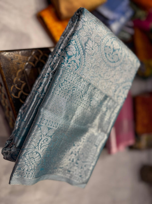 Kanchi Pattu Saree