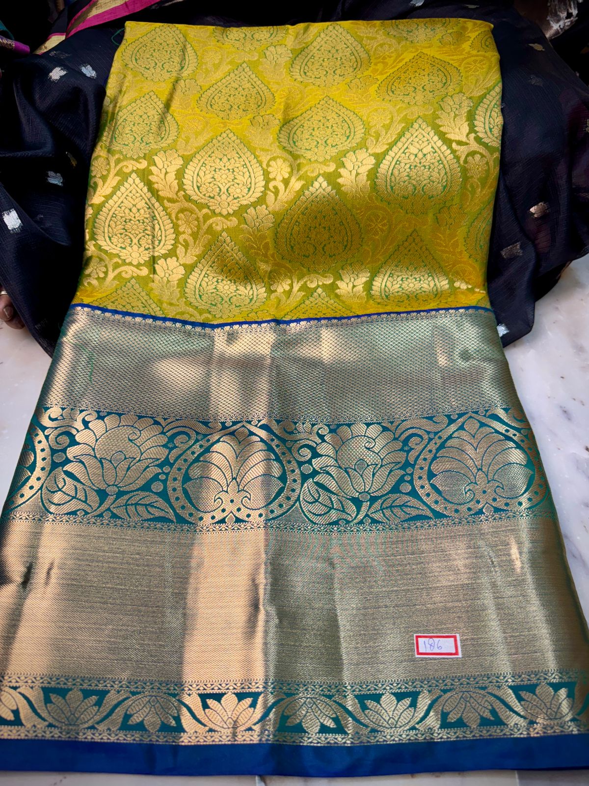 Kanchi Pattu Saree