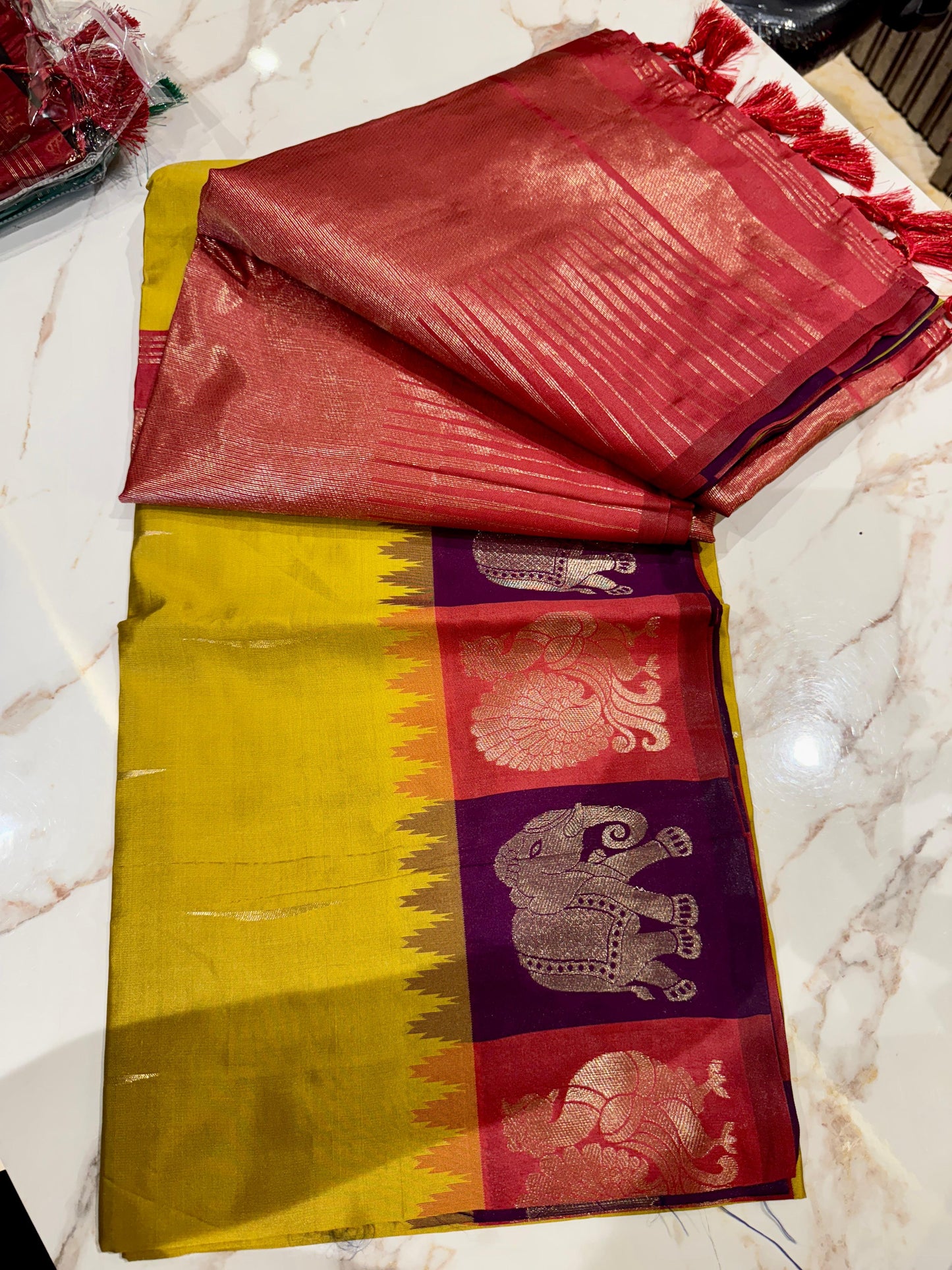 Katan Gadwal Saree