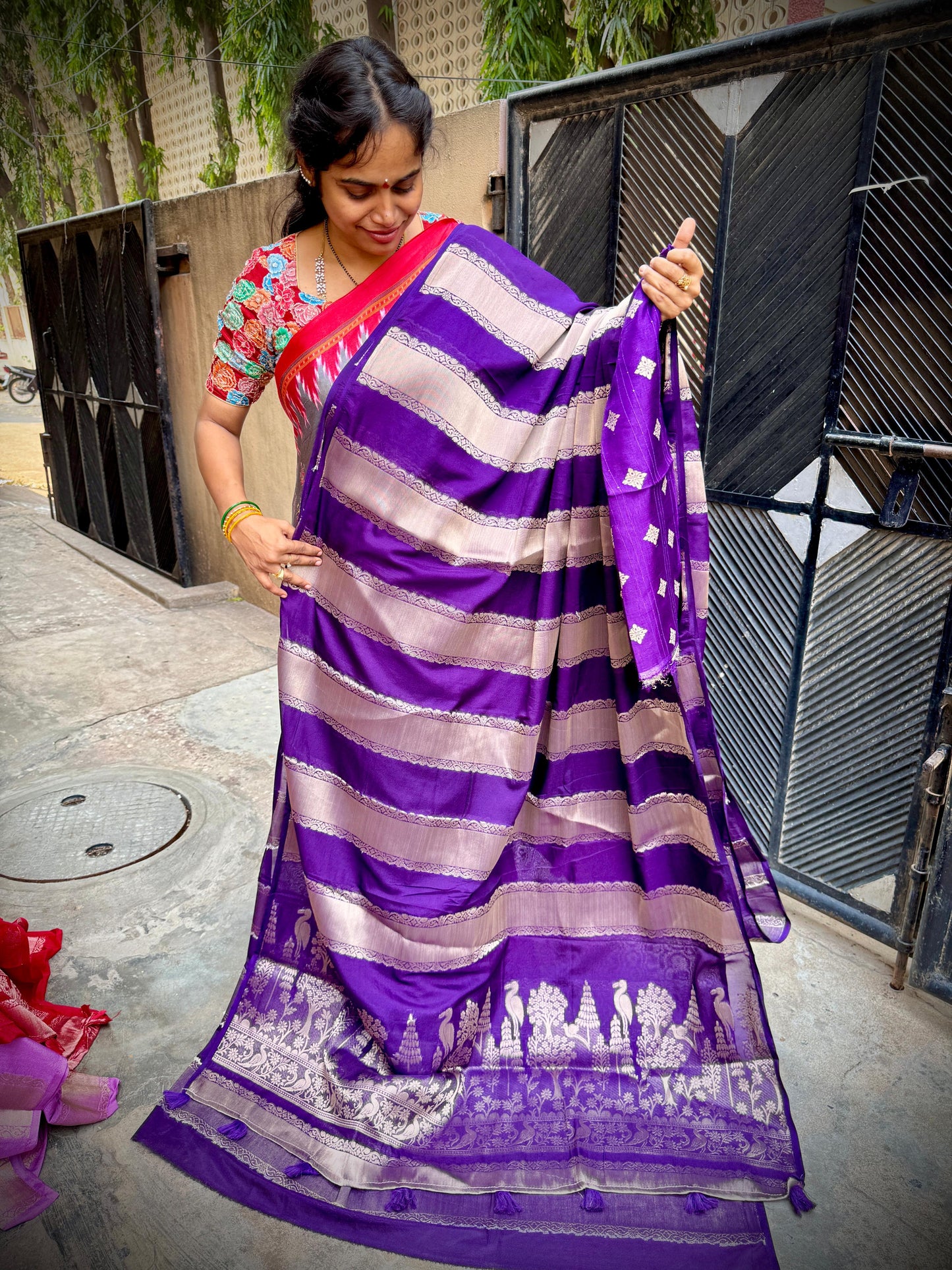 Moonga Pattu Saree