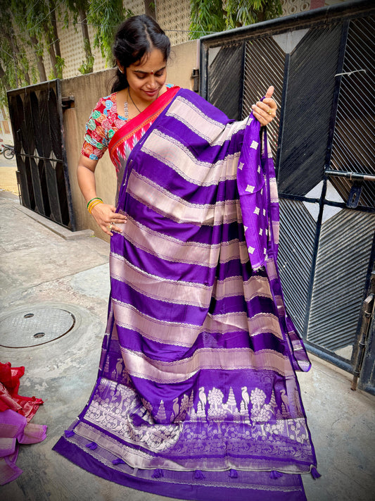 Moonga Pattu Saree