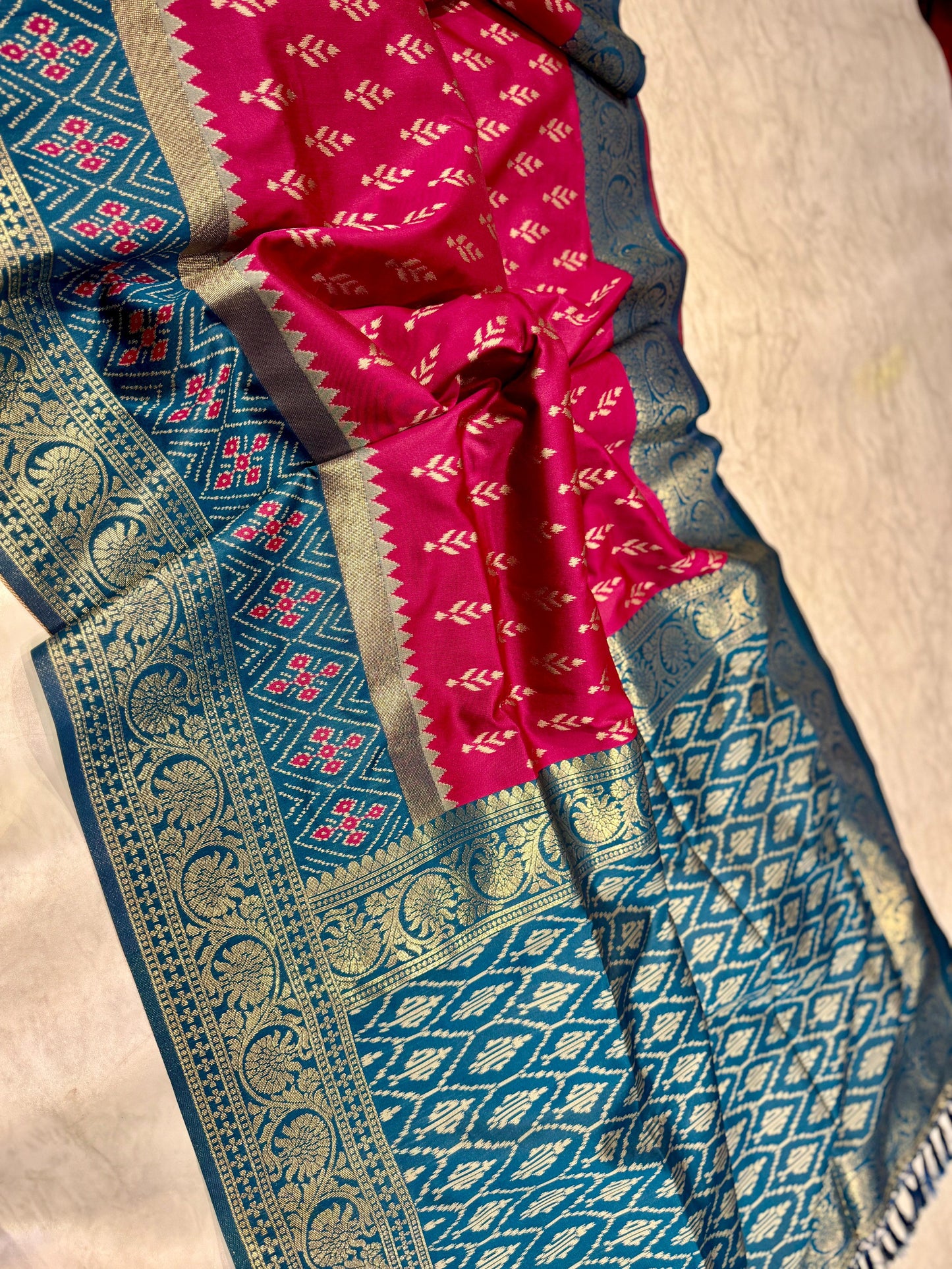 Pochampally Ikkath Soft Silk Saree