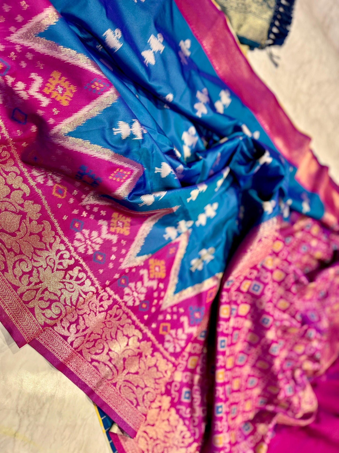 Pochampally Ikkath Soft Silk Saree