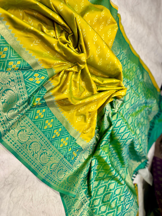 Pochampally Ikkath Soft Silk Saree