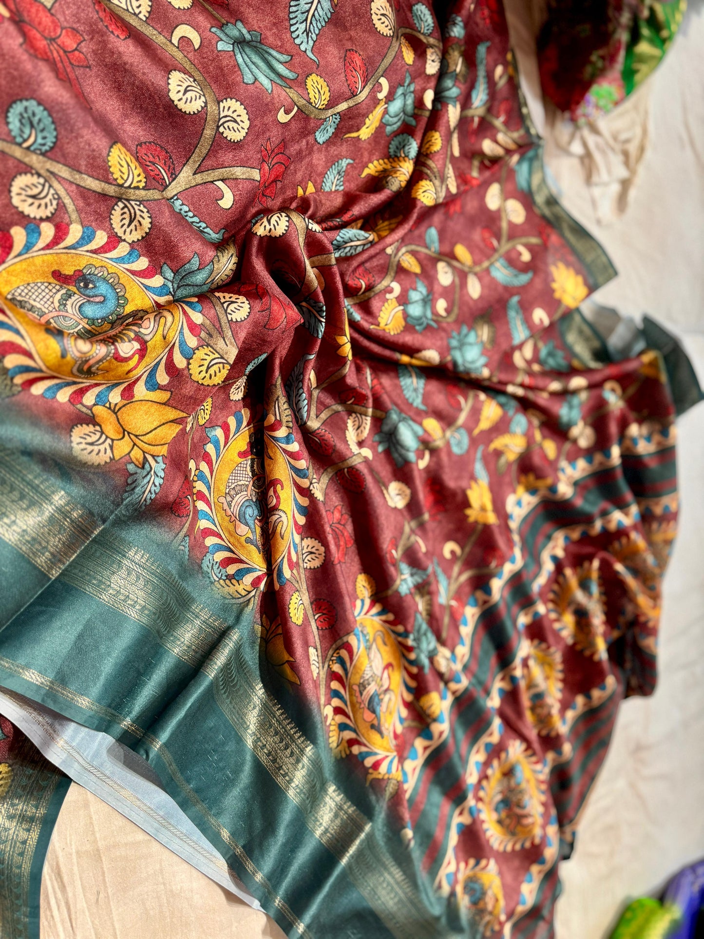 Sale Saree on Discount