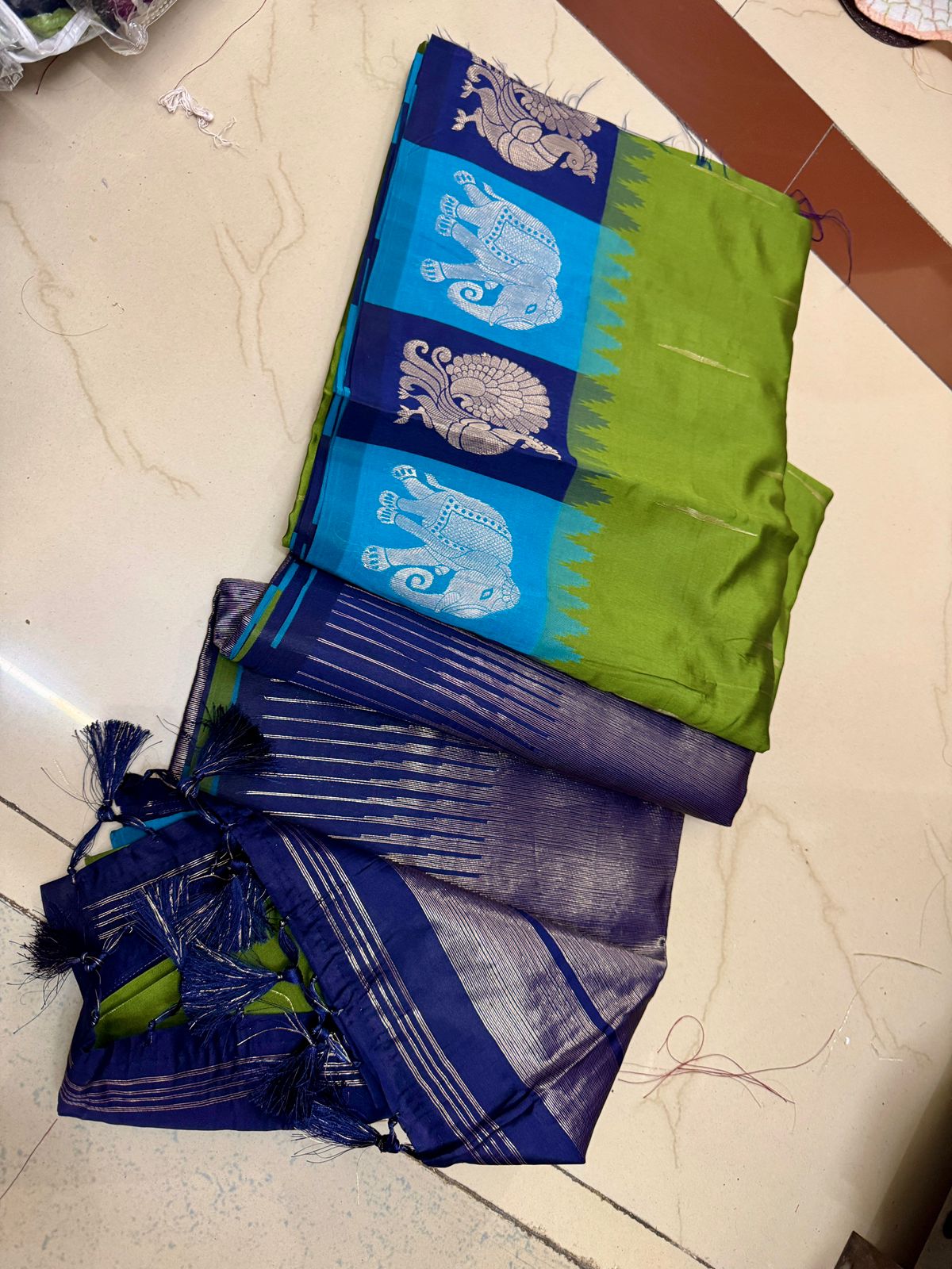 Katan Gadwal Saree